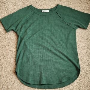 Zenana Outfitters Womens Short Sleeve Green Tee